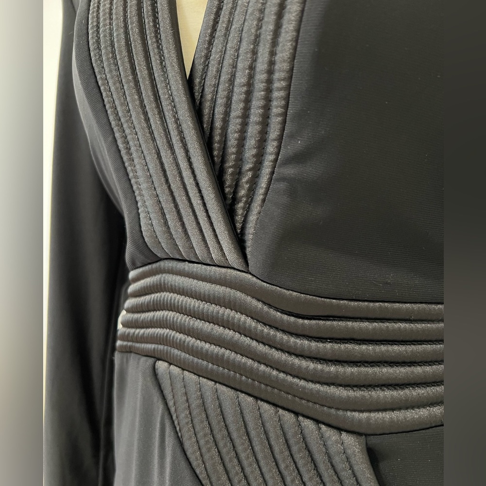 ZHIVAGO Battle Lines The Heiress V-Neck Gown Long Dress - Picture 7 of 11
